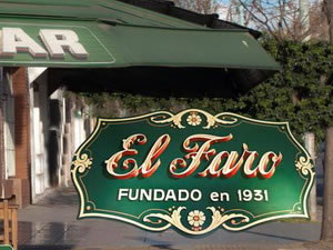 El Faro café bar