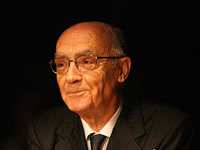 José Saramago inaugura su ''espacio personal'' en la página infinita de Internet