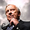 Gore Vidal llega a Cuba 'para romper injusto bloqueo'