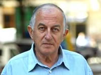 Juan Goytisolo:''Mi próxima novela ya está escrita, a mano, con un bolígrafo de un euro''