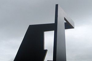 Escultura abierta de Ruiz de Eguino 