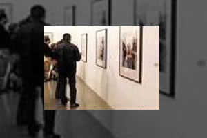 Comenzó en Buenos Aires muestra de arte plástico contemporáneo argentino y extranjero 