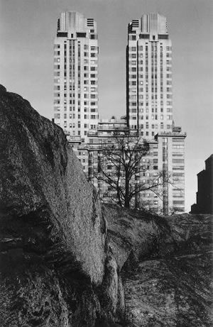 Central Park and Skyscrapers, de Ansel Easton  Adams