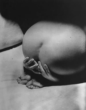 La plegaria, de  Man Ray