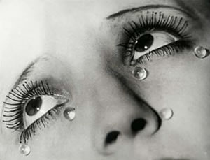 Tears, de  Man Ray