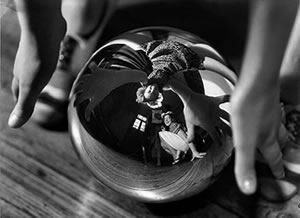 Autorretrato con hermana, de Annemarie Heinrich