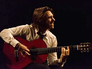Rodrigo González + La Tierra al Aire