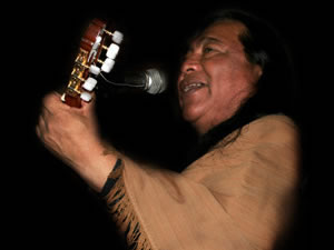 Tomás Lipán: Canto Rojo
