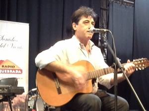 Falleció Alberto Oviedo, una de las mejores voces del folclore